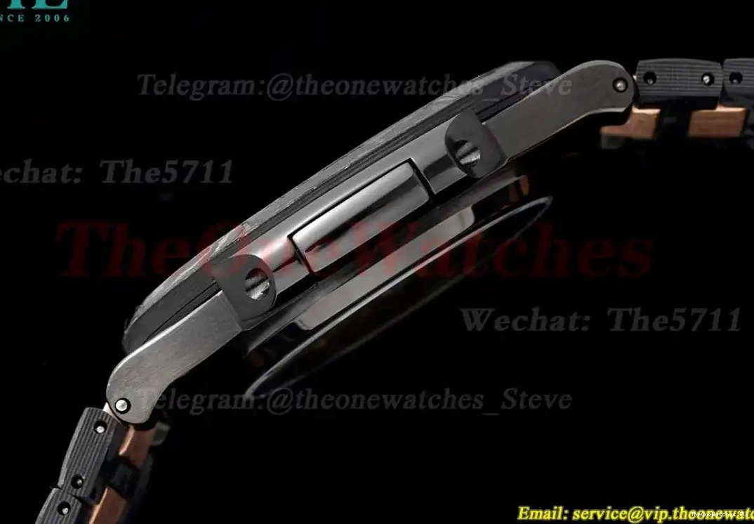 5711 324SC RG Textured Carbon Dial Nautilus DIWF Black Carbon 0508